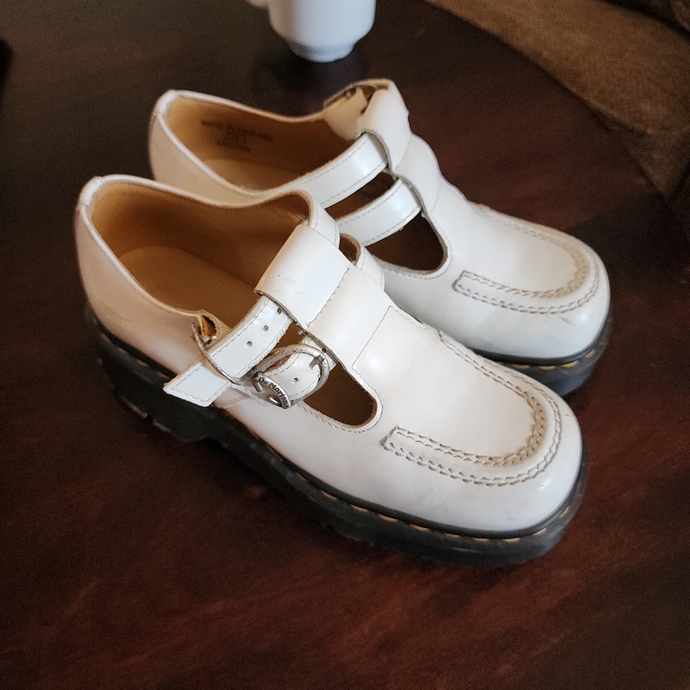 Vintage Dr. Martens Platform Mary Janes, US 6
